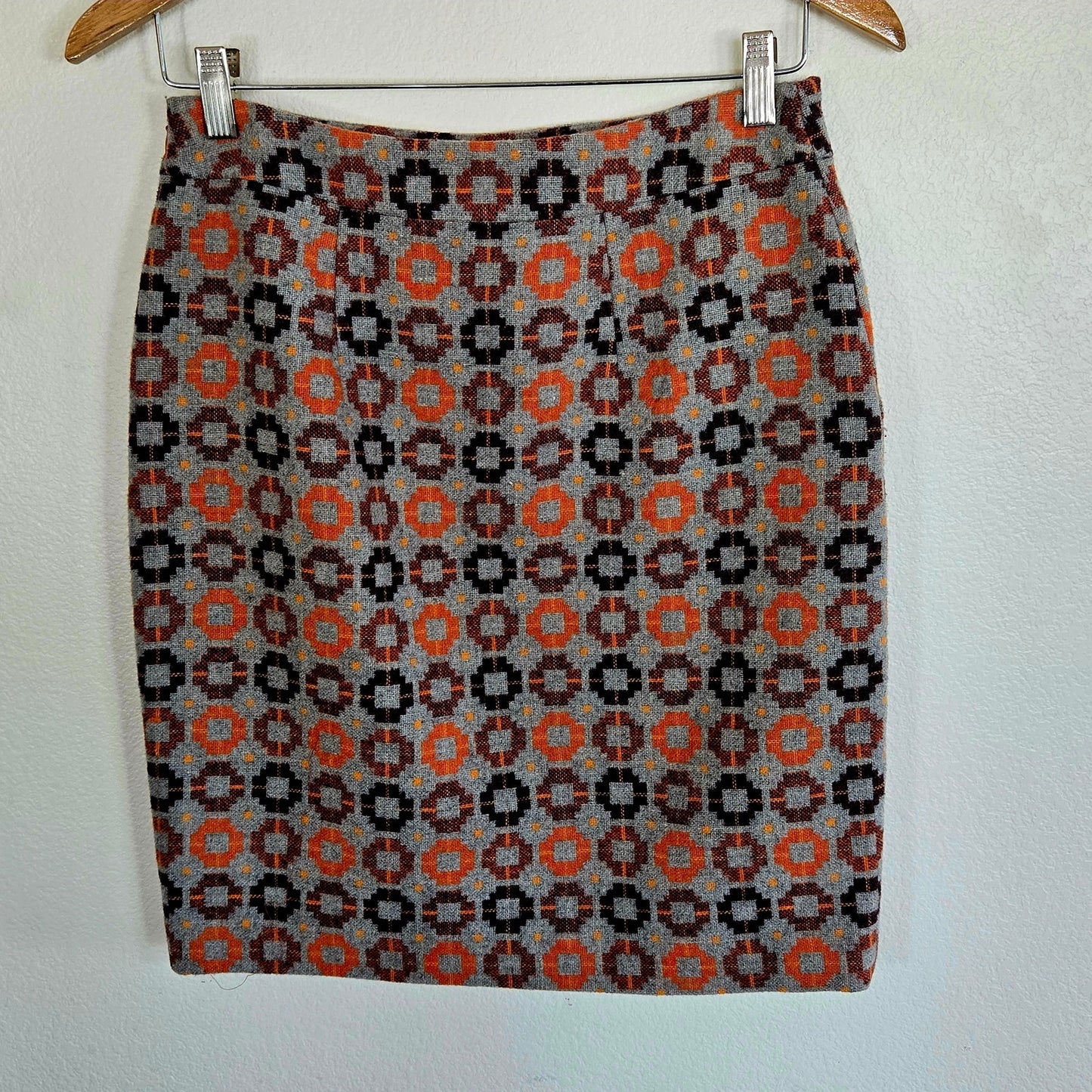 Size S – Gray Geometric Wool Tapestry Mini Skirt by Love 21