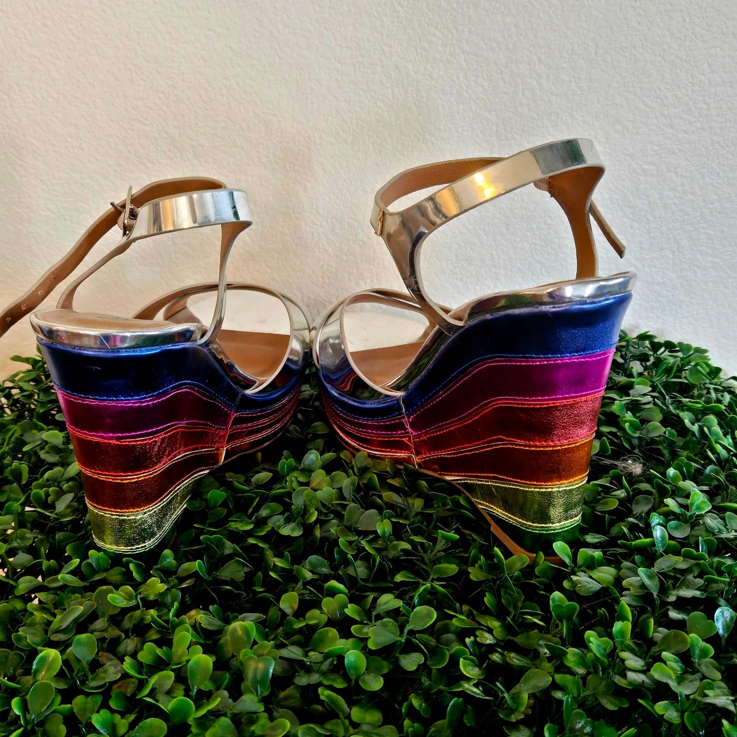 Size 8 – Qupid Metallic Silver & Rainbow Platform Wedge Sandals (NWOB)