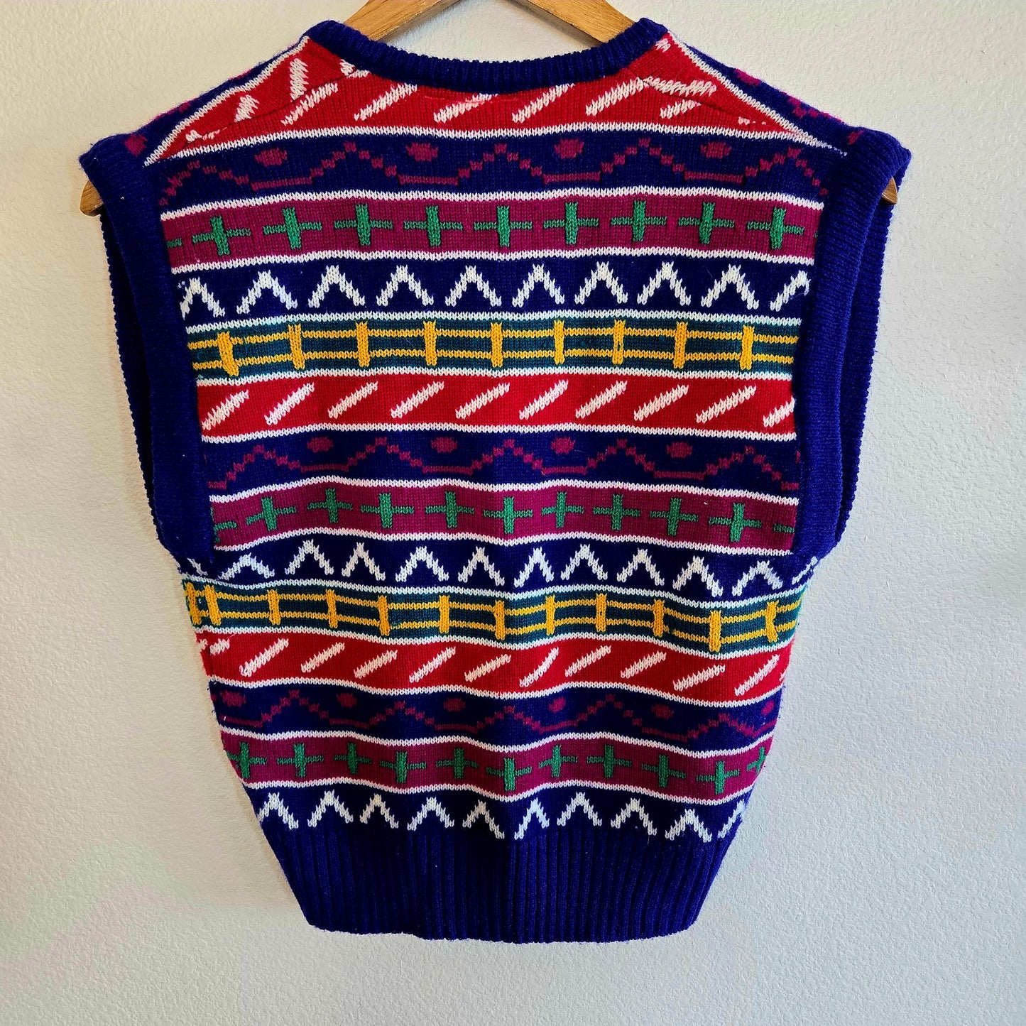 Vintage Sweater vest Deep V and button wrap closure design