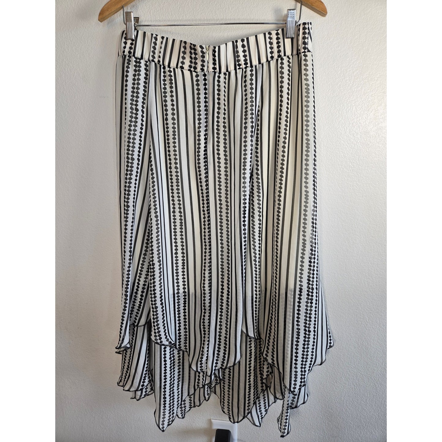 Size Medium Black White Asymmetrical stripe Midi Skirt Boho Handkerchief Hem Chiffon