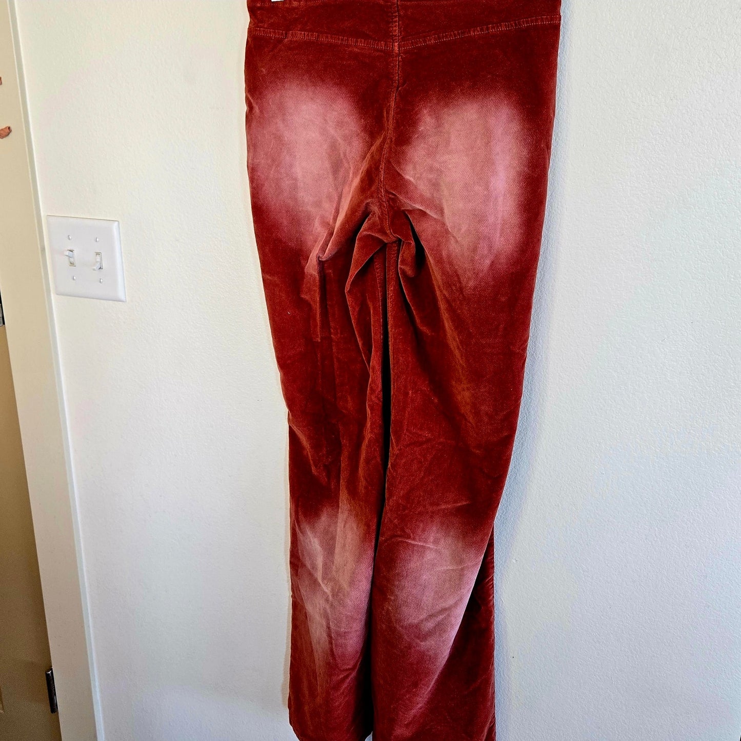 Size 29 – Urban Outfitters Velvet Low Rise Flare Pants