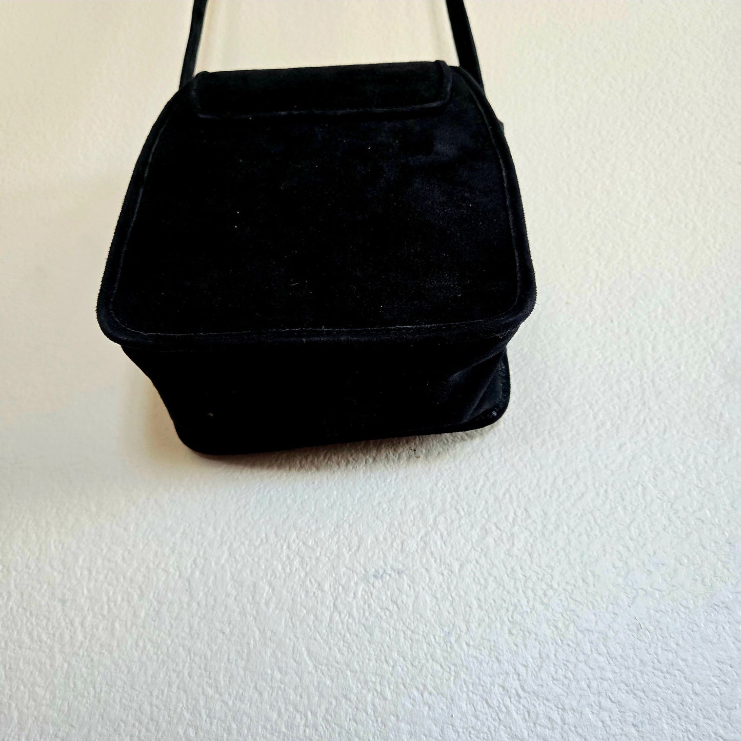 Vintage EL VAQUERO ITALY Leather and Suede hand painted crossbody or belt bag