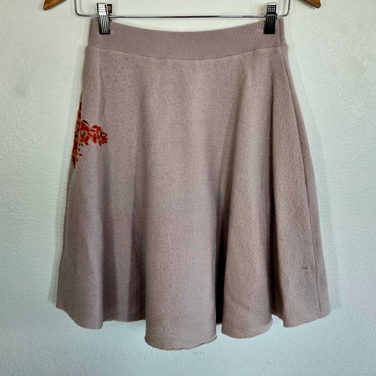 Size S – Cream Embroidered Wool Mini Skirt by Sleeping on Snow