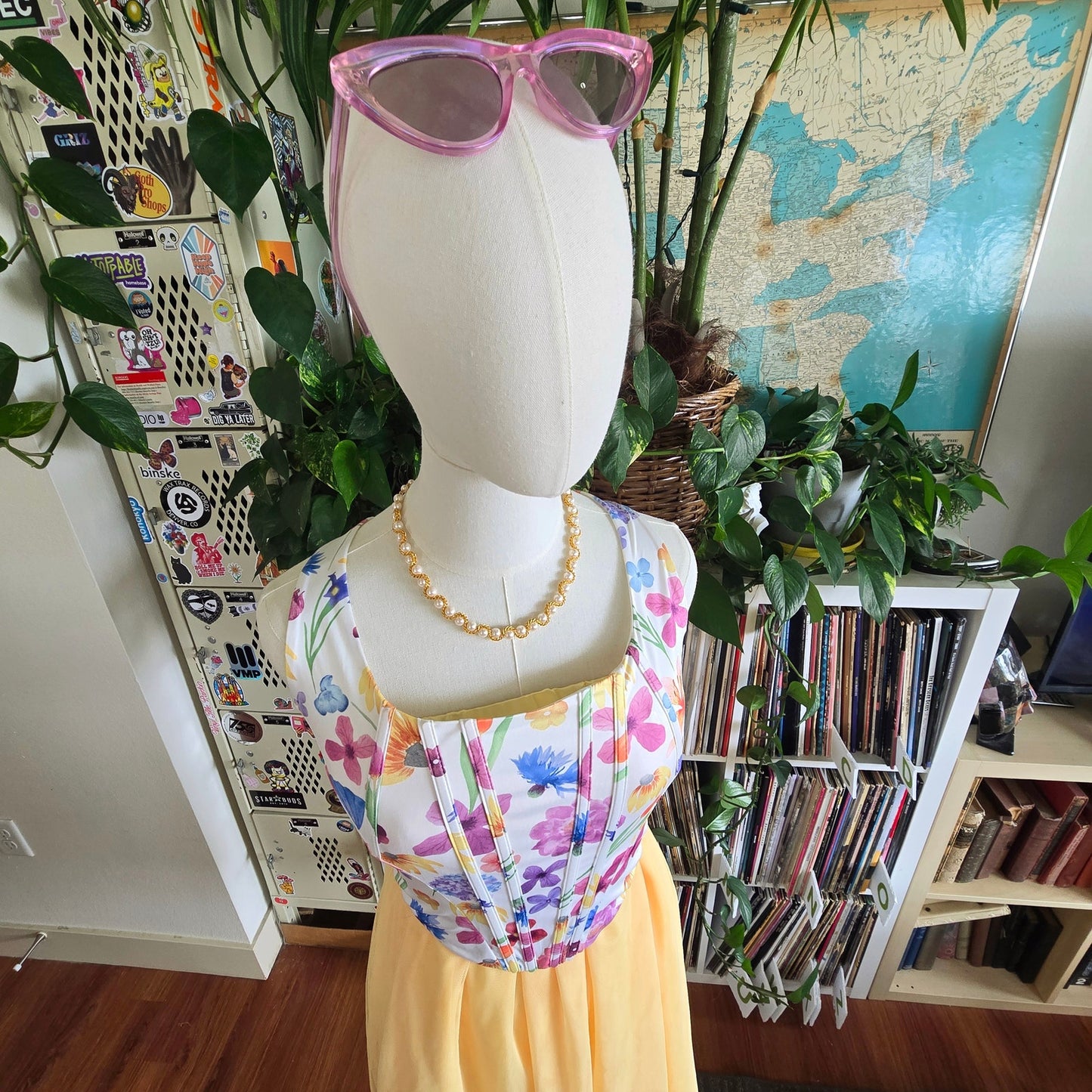 Beautiful retro chain and pearl braided unique short necklace
