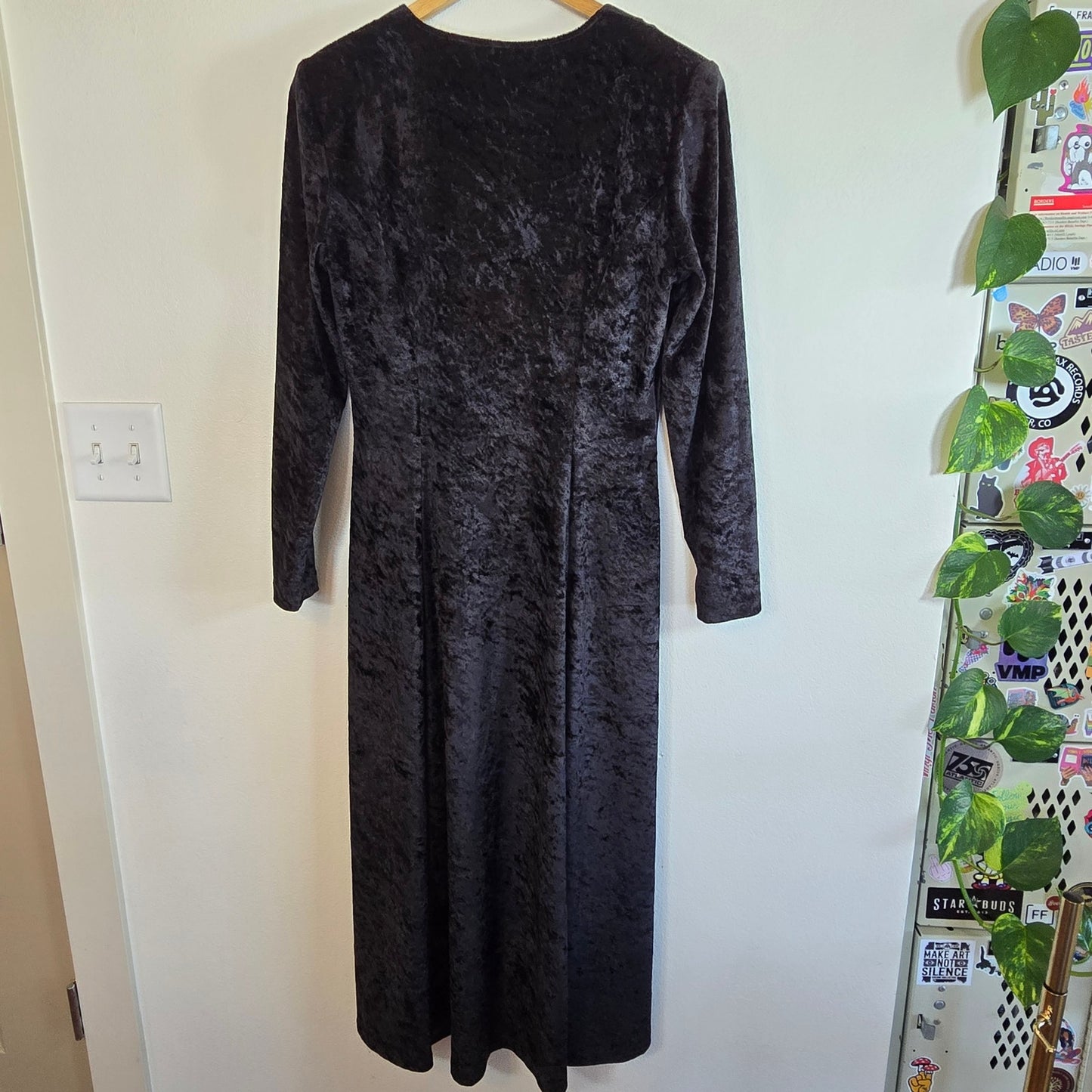 Size 8 – Vintage Black Crushed Velvet Maxi Dress by Brett Alexander