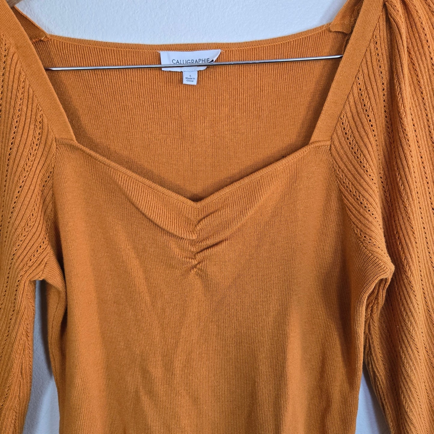 Size L – Calligraphie Mustard Yellow Knit Sweater – Sweetheart Neckline & Balloon Sleeves