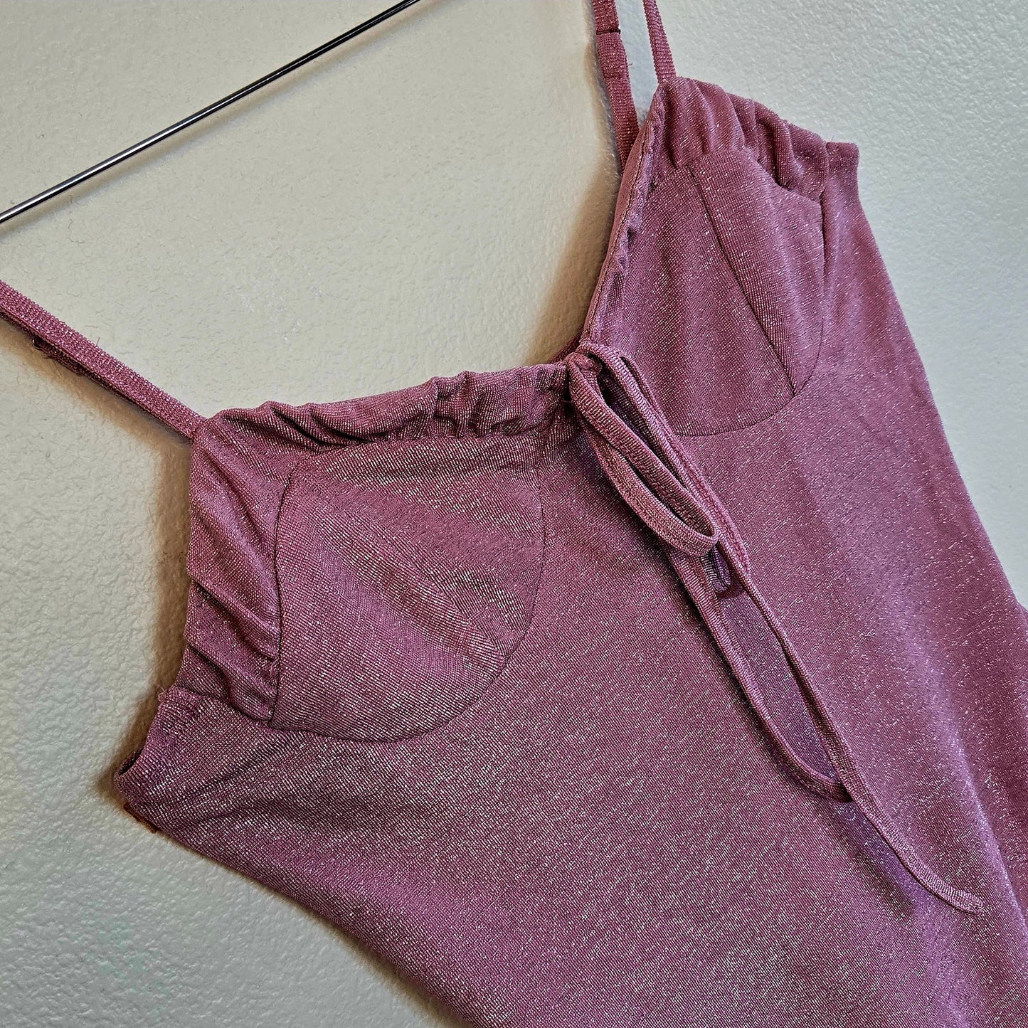 Size L – Cider Dusty Pink Sparkle Bodysuit w/ Keyhole & Ruffle Bust