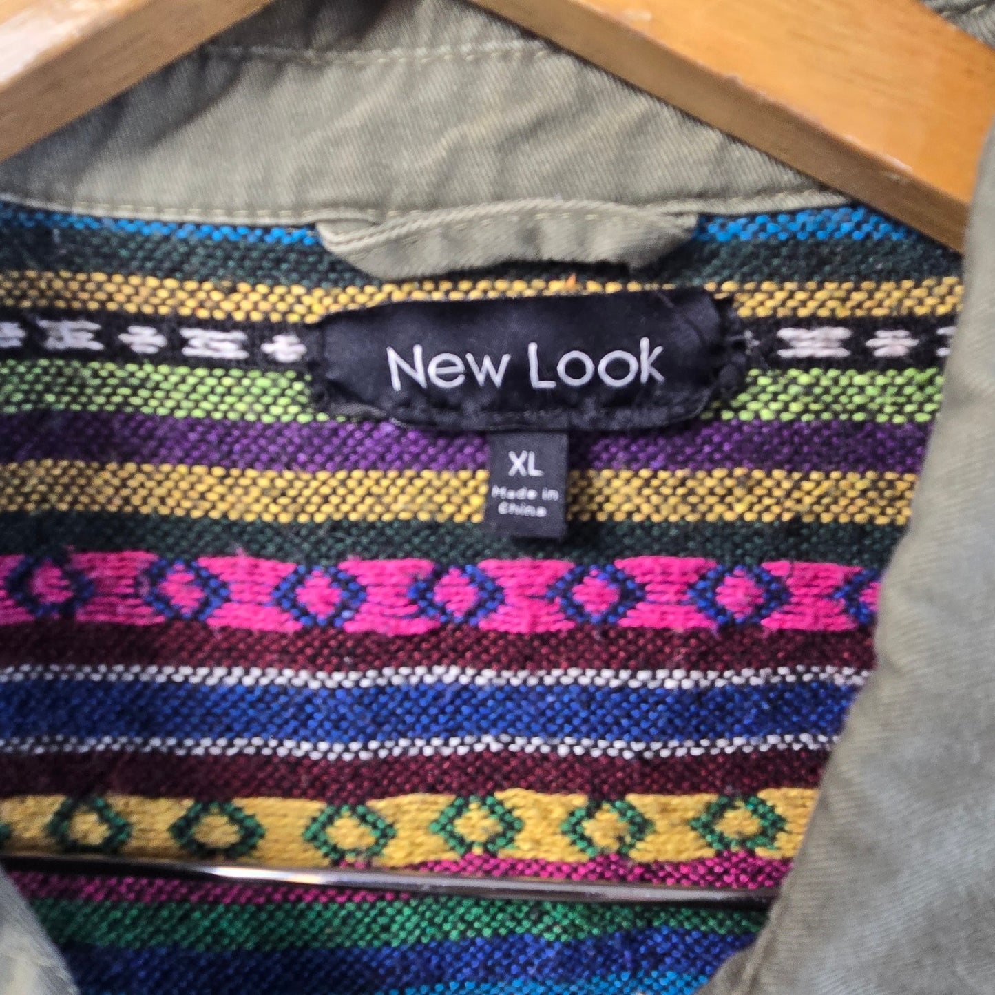 Size XL Y2K Army Green Utility Anorak Jacket – Boho Tribal Shoulder Detail
