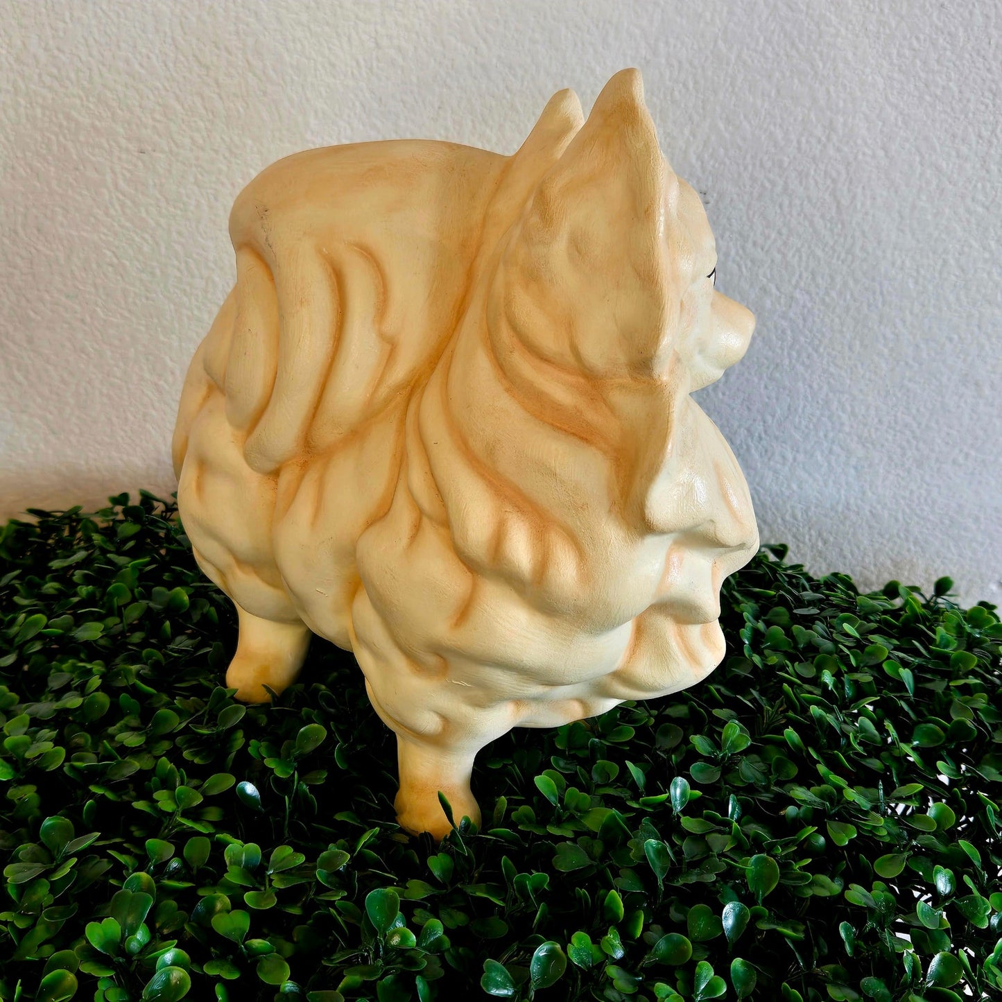 Vintage Ceramic Pomeranian Figurine – 1990s