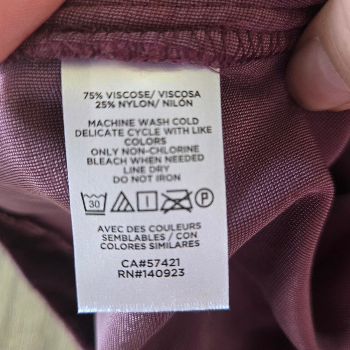 M – NWT Plum Velvet Puff Sleeve Sweetheart Top by LOFT