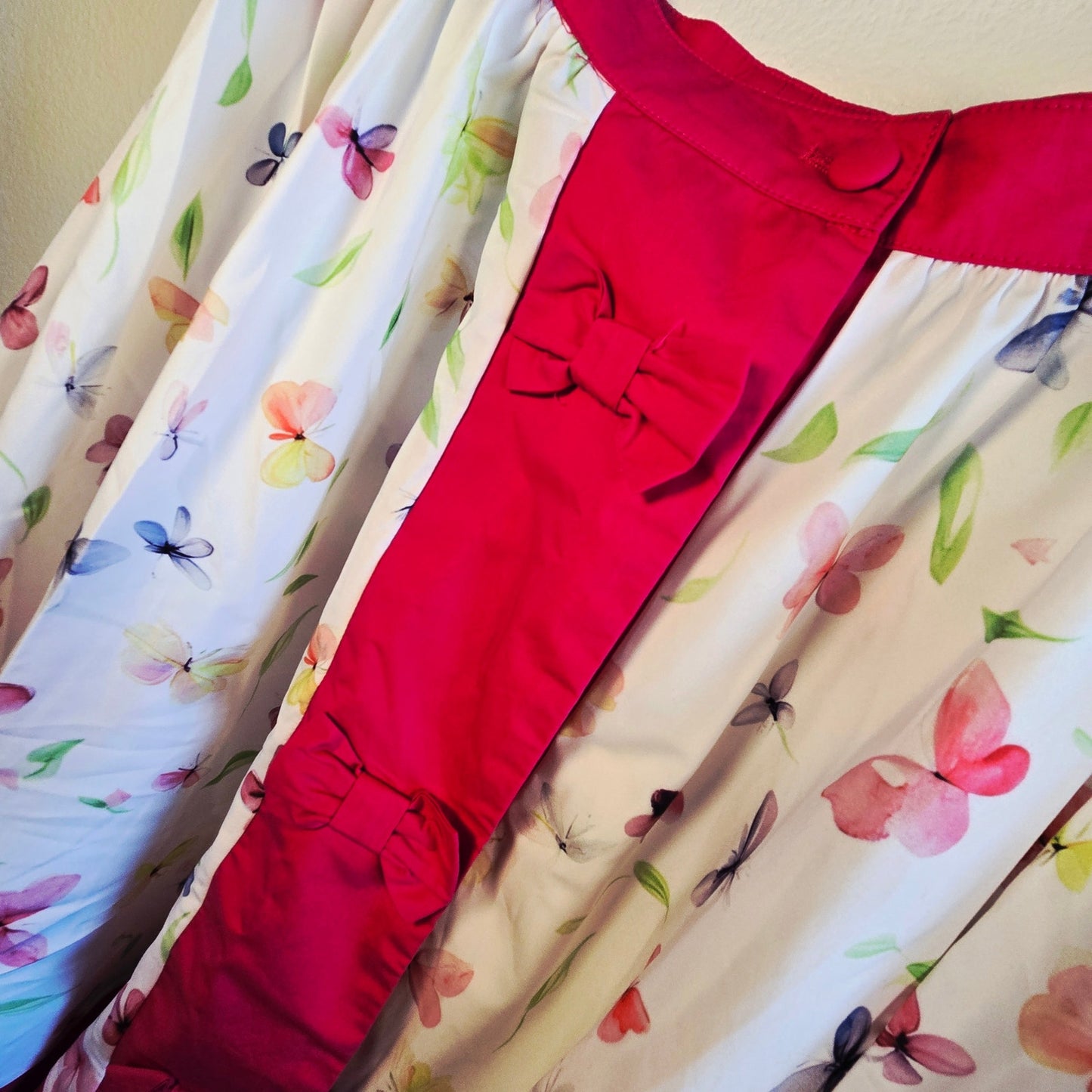 Size L / 10–12 – NWT Unique Vintage Butterfly Skirt – Butterfly Berry Pink