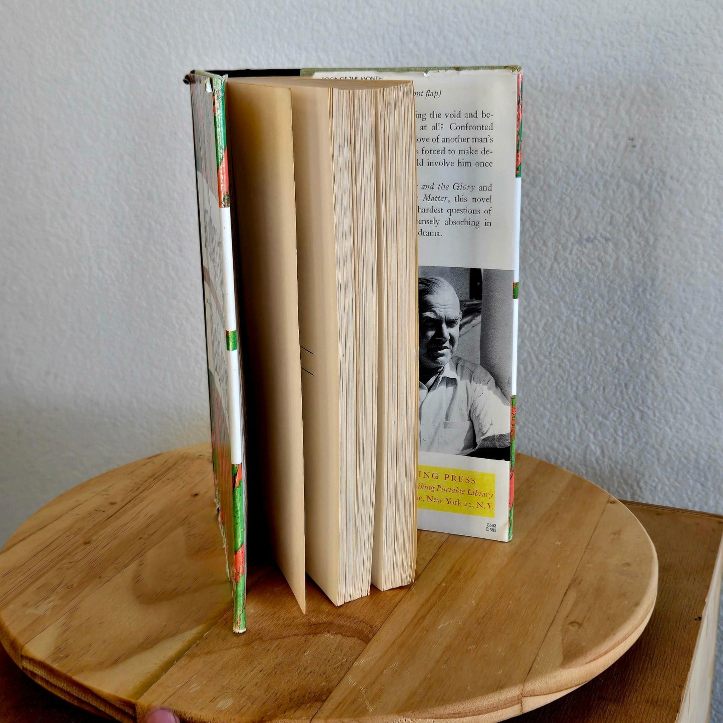 Vintage Hardcover – A Burnt-Out Case by Graham Greene (1961)