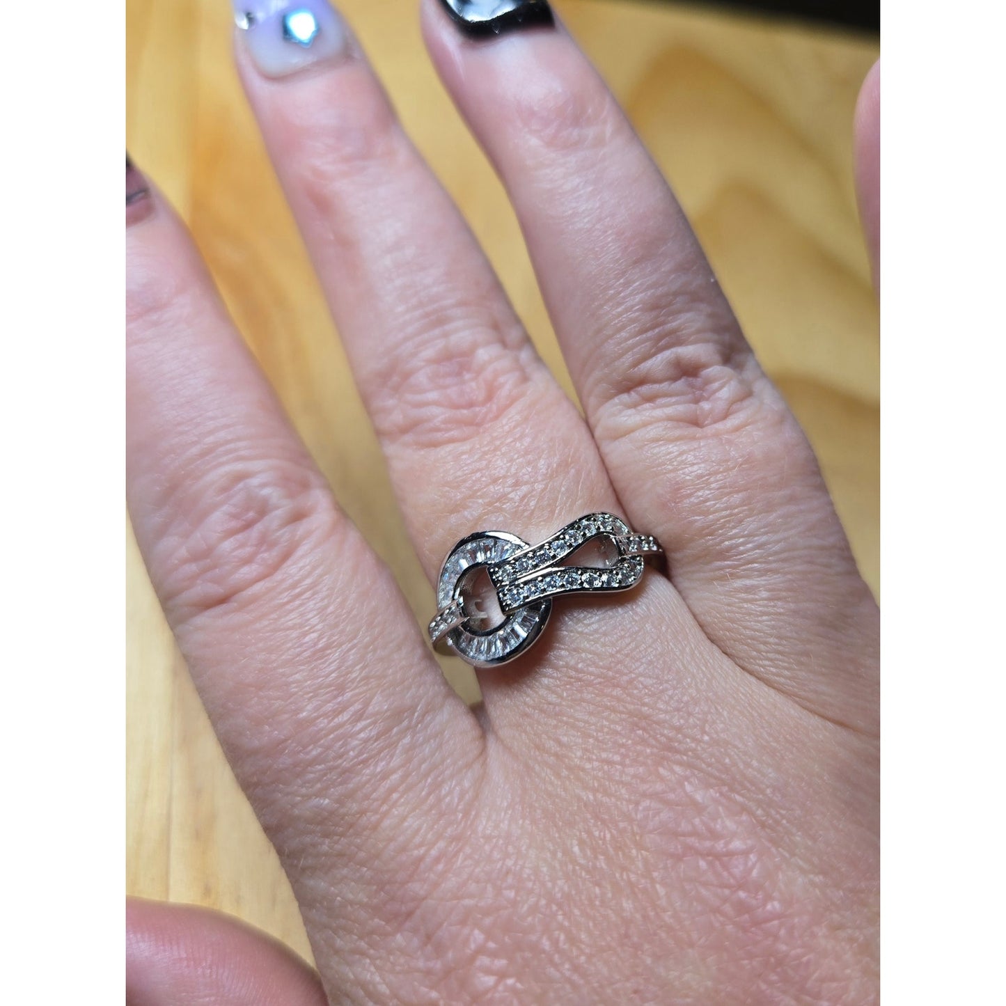Size 8 Sterling Silver Geometric Circle Ring 925 CZ Pave Twist Design Statement Ring