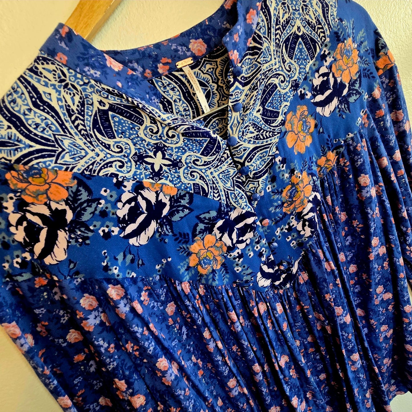 Free People Size Small Boho western button top bell sleeve mini dress