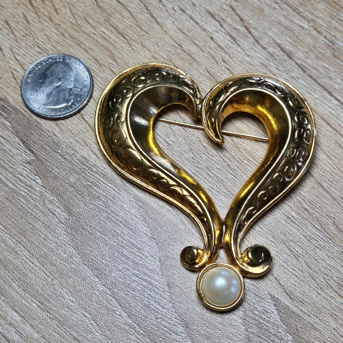 Gold Etched Heart Brooch with Faux Pearl Accent