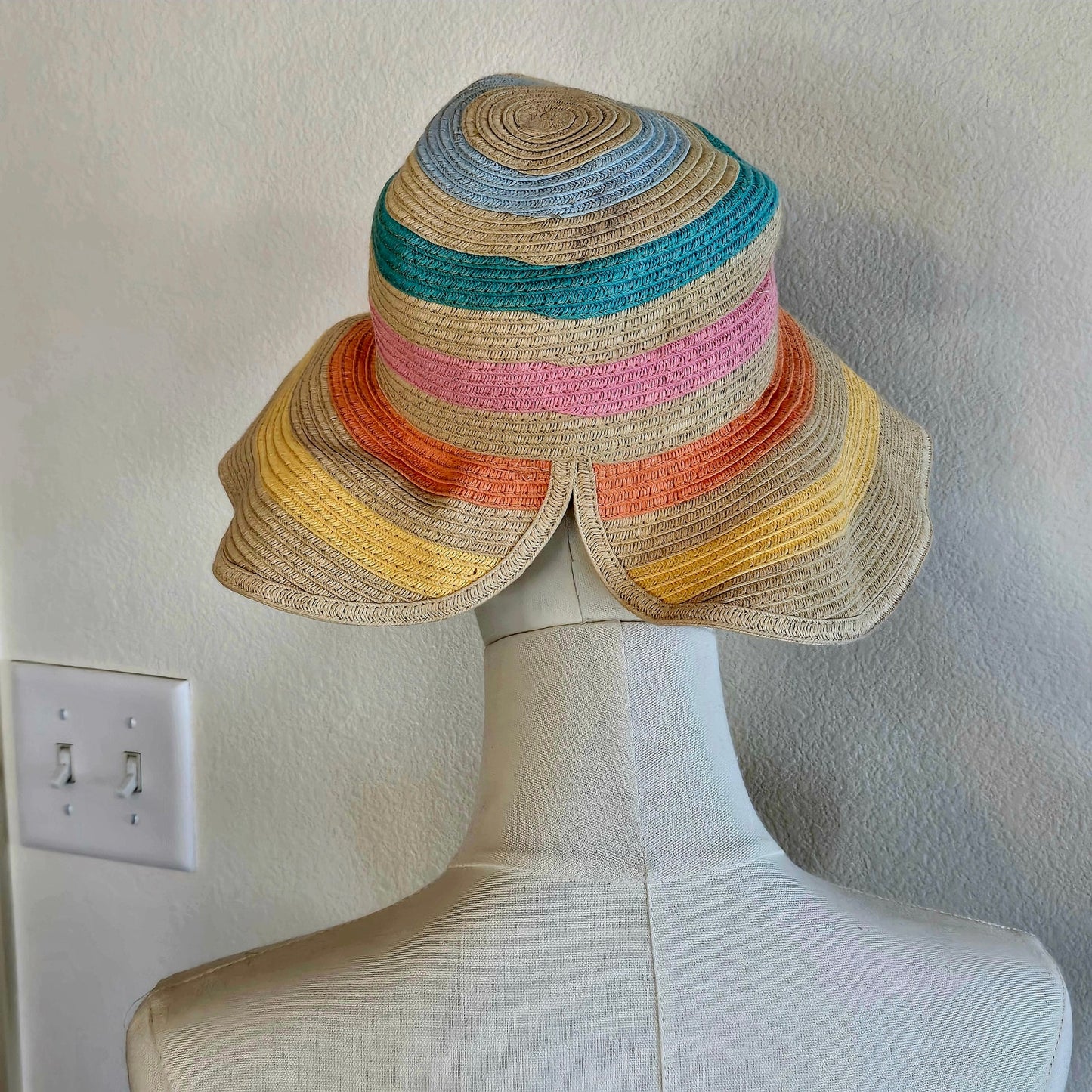 One Size – FSC Pastel Stripe Natural Fiber Brimmed Hat