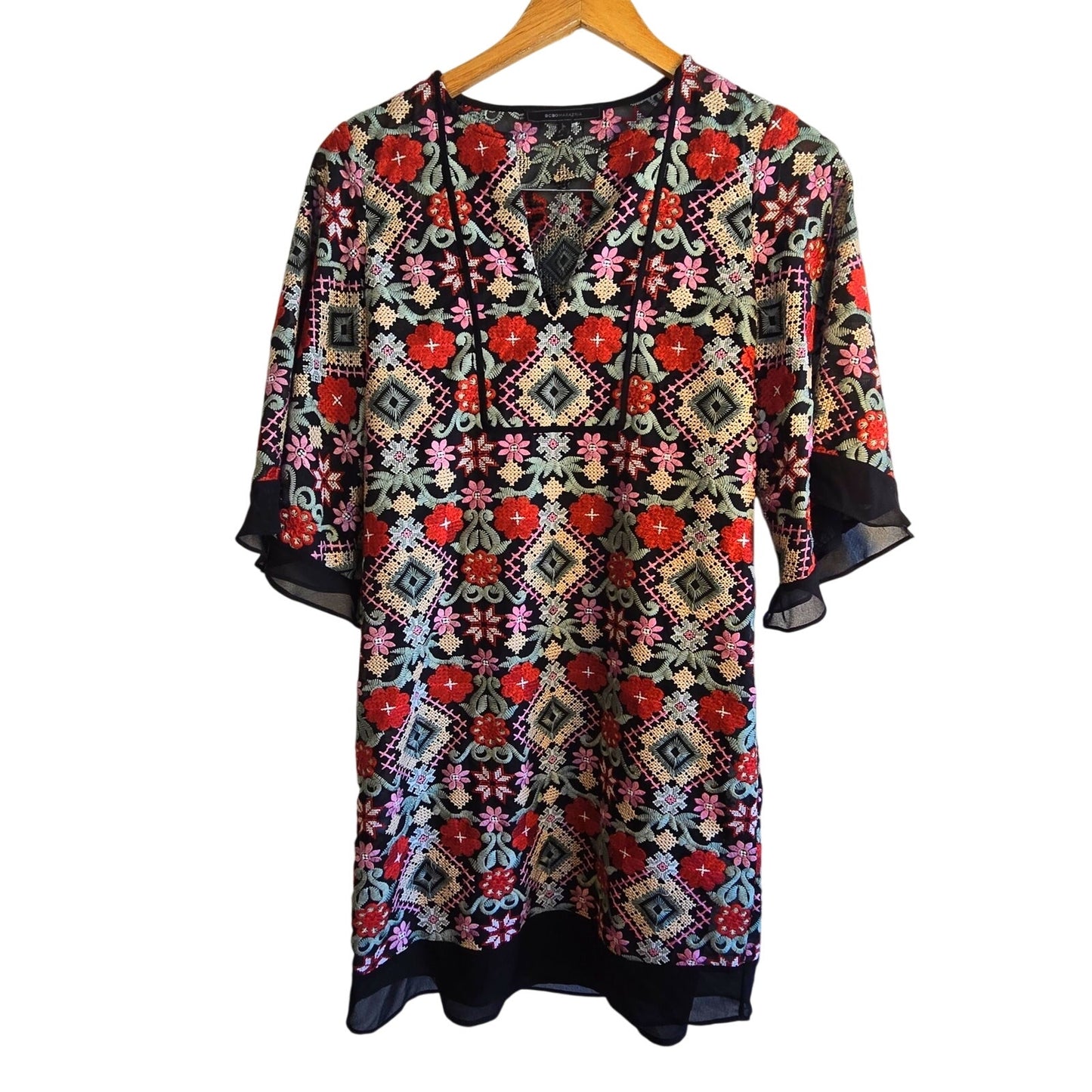Size XS – BCBGMAXAZRIA embroidered boho bell sleeve dress