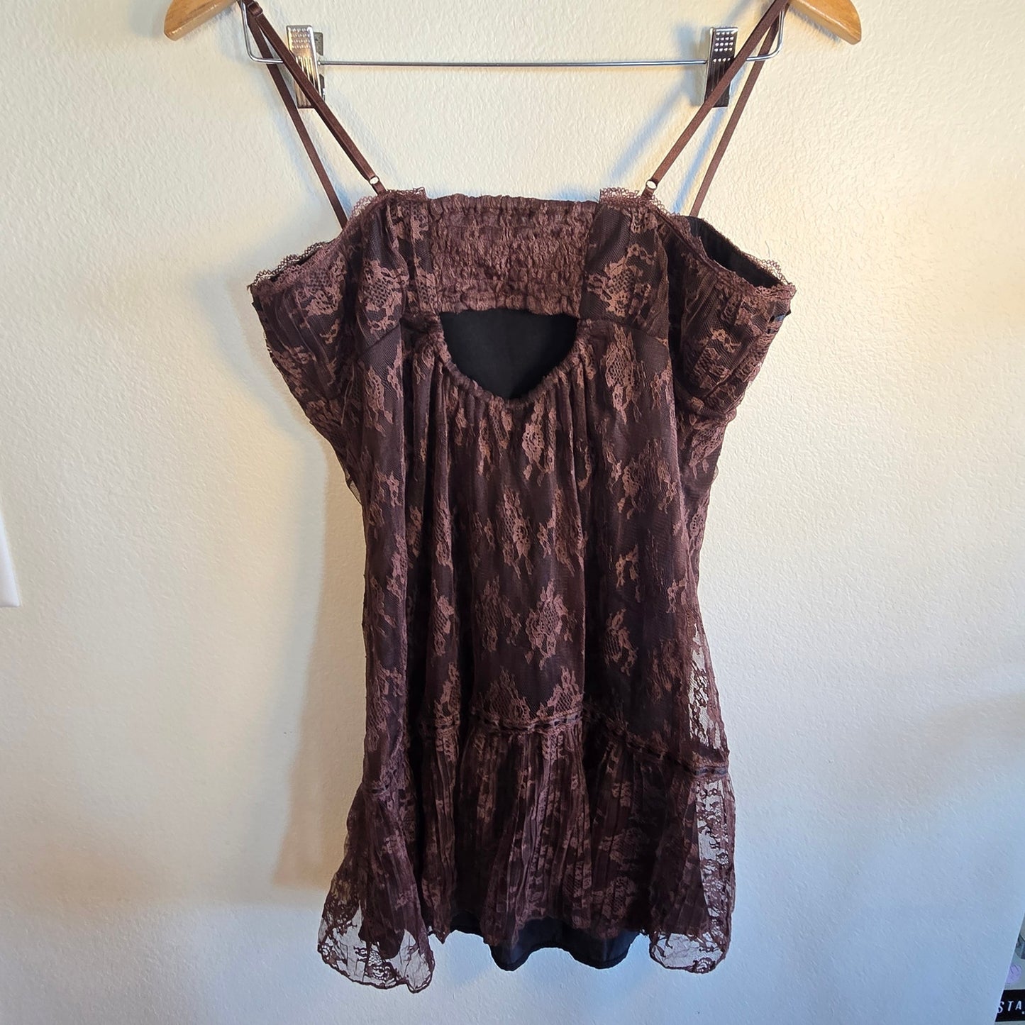 Size L – NWT Kimchi Blue cocoa lace babydoll mini dress