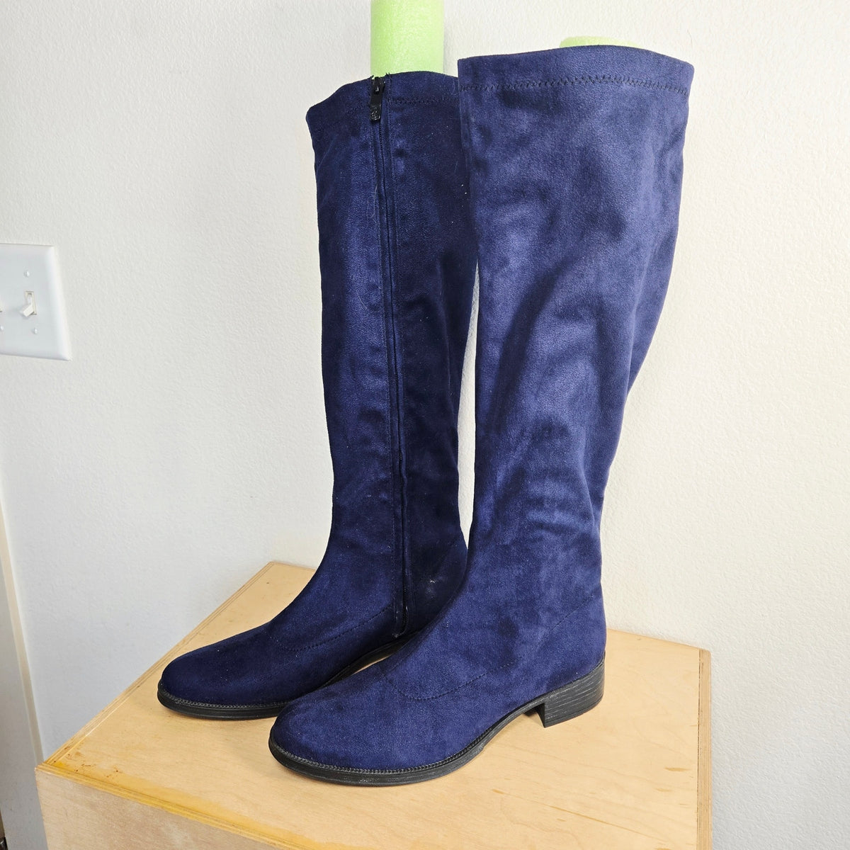 US 8 Bussola Siena Summit Knee-High Boots – Navy Microtec