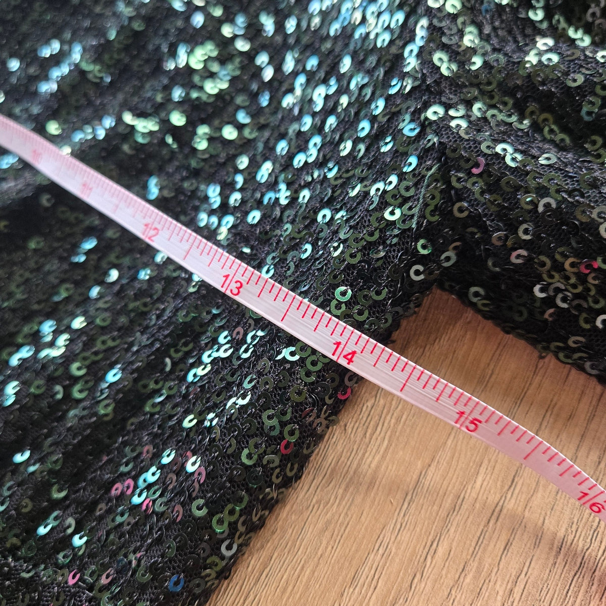 S – Nanette Lepore Green Sequin Ruched Midi Party Dress