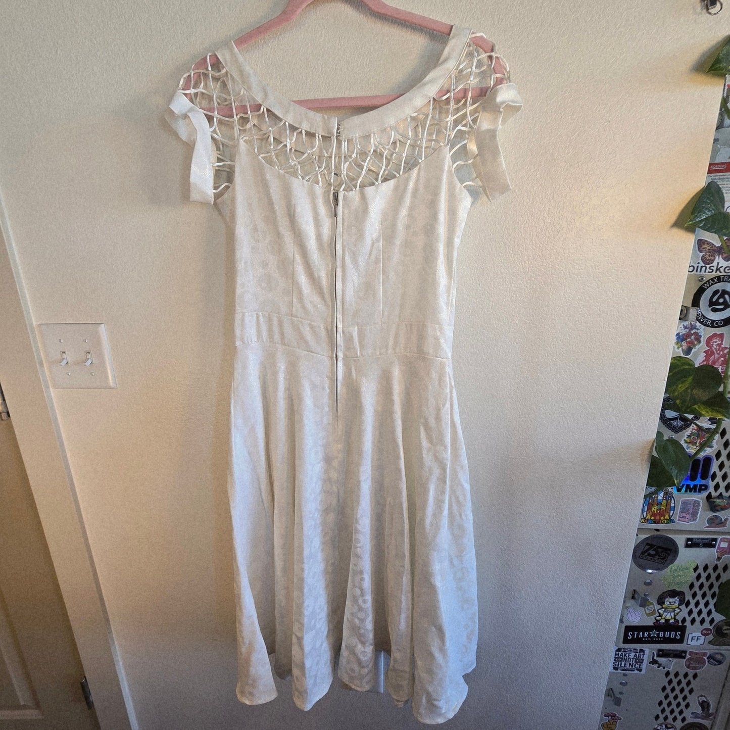 Medium – Tatyana Alika Circle Dress in Shimmery White – NWT