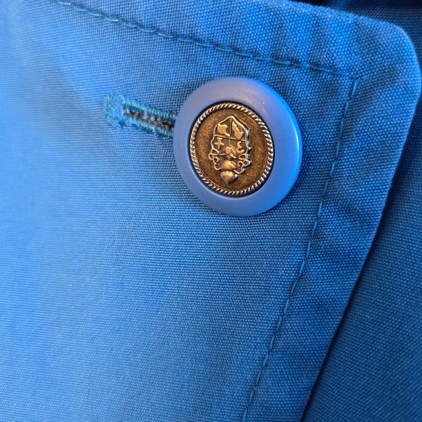 Size 12 – Vintage London Fog cobalt trench coat with belt and crest buttons