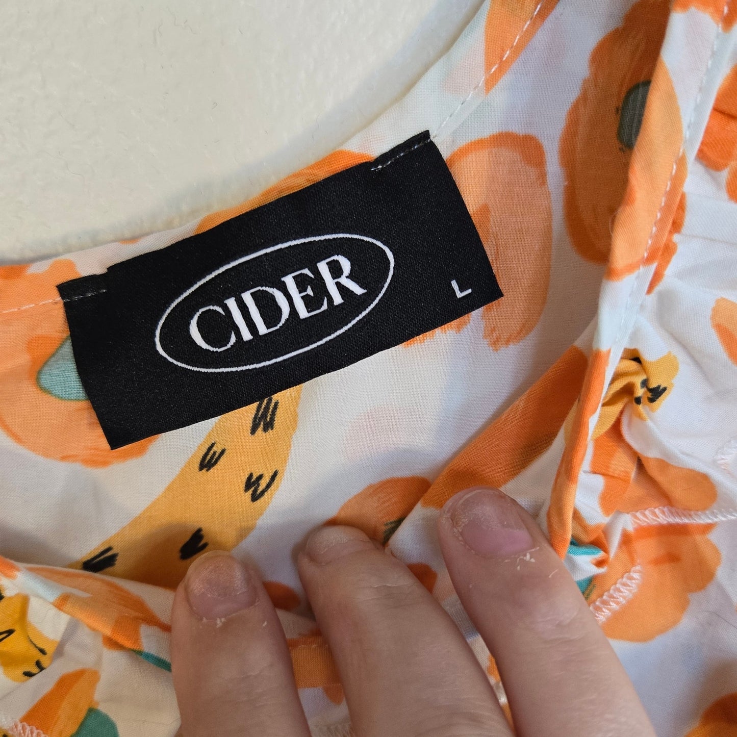 Size Large – Cider White Fruit Print Ruffle-Neck Midi Dress