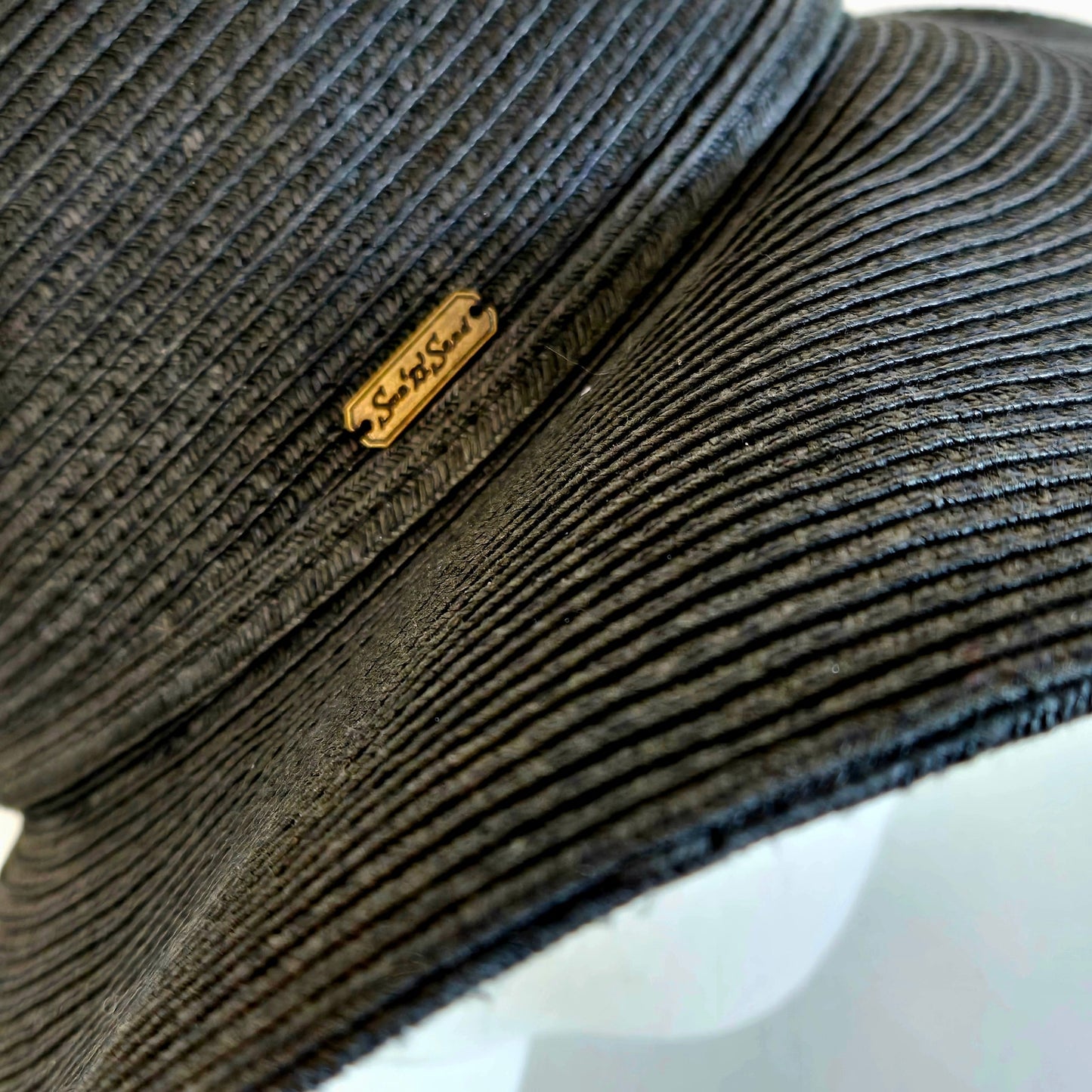 One Size – Sun and Sand Black Wide Brim Sun Hat