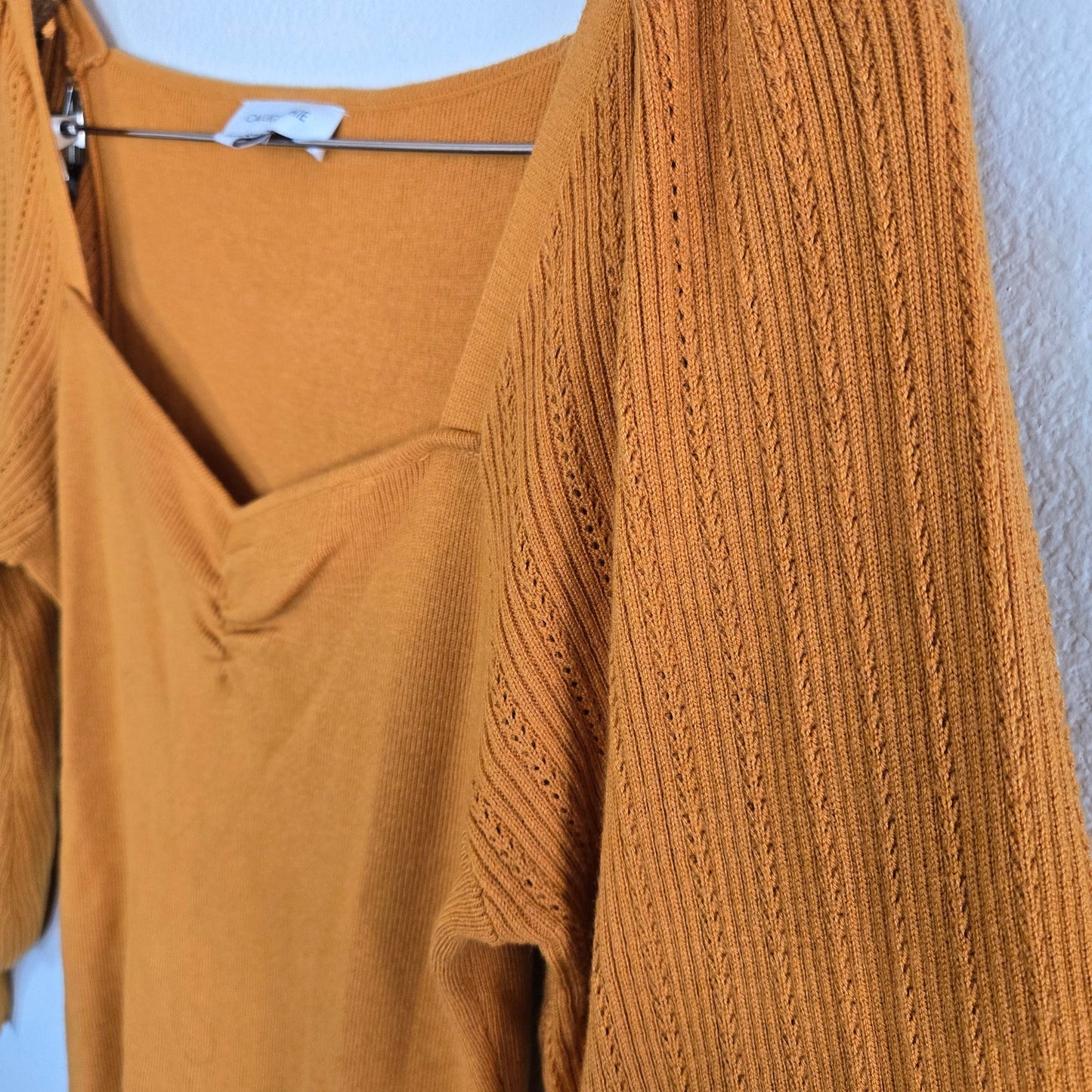 Size L – Calligraphie Mustard Yellow Knit Sweater – Sweetheart Neckline & Balloon Sleeves