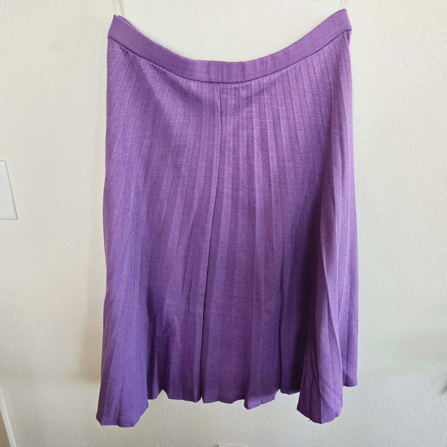 MED Lavender Knit Pleated Midi Skirt – Made in USA – Union Made Vintage