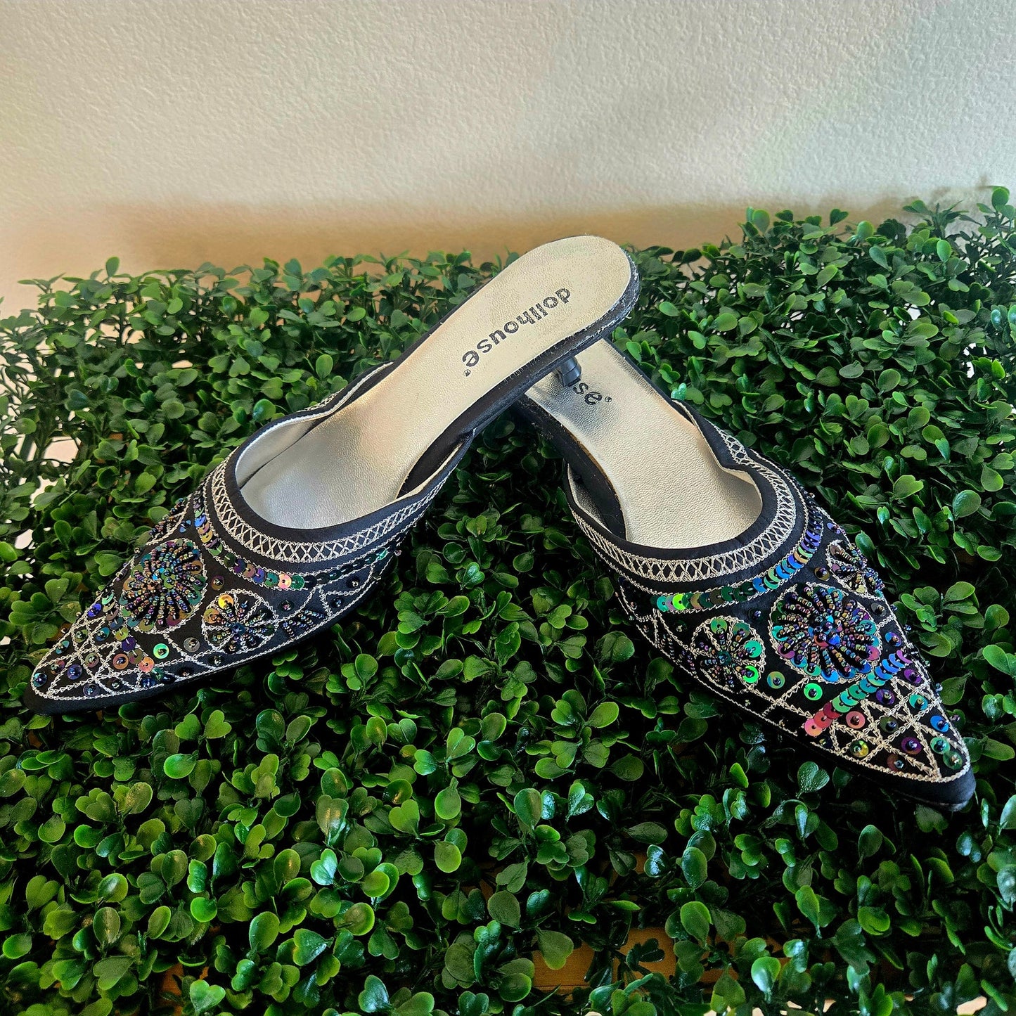 Vintage Embellished sequin and embroidery kitten mule with pointed toe Y2K Dollhouse