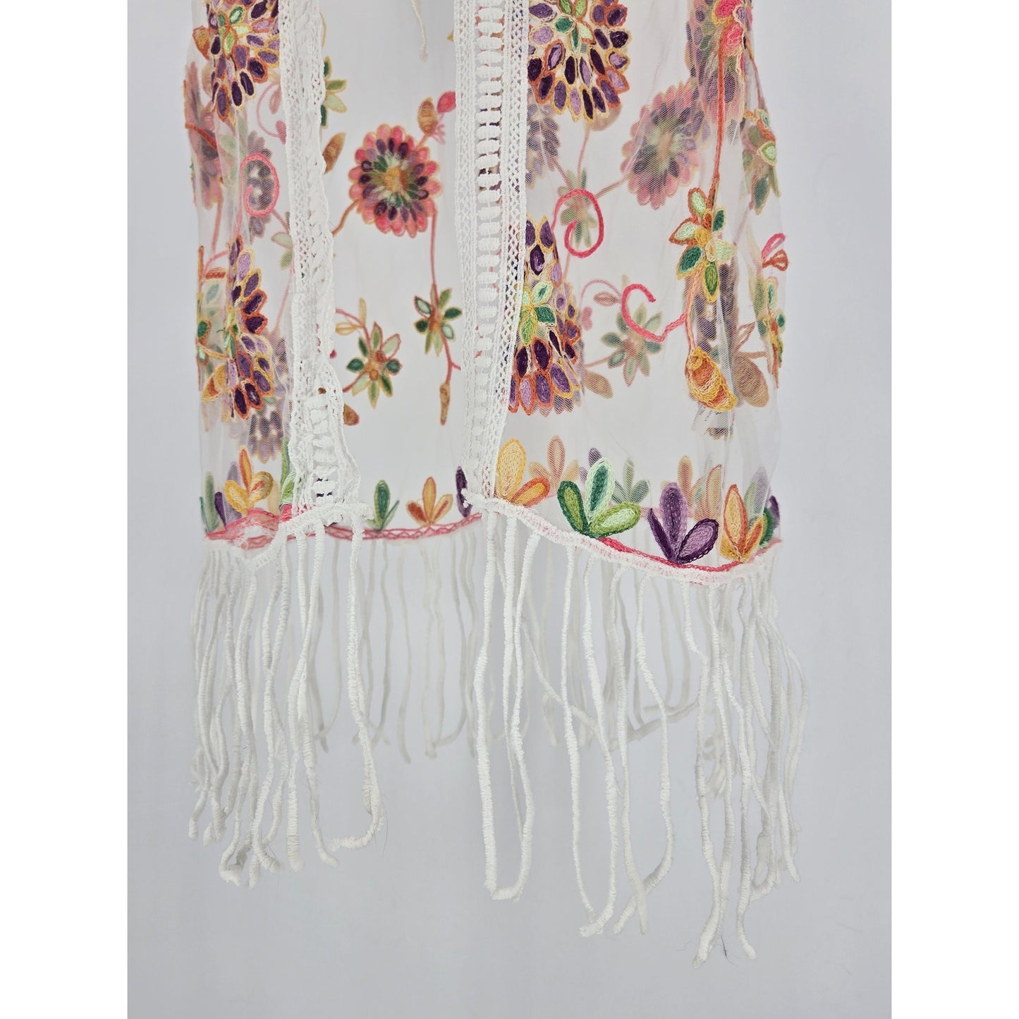 One Size White Sheer Embroidered Floral Kimono Duster Cardigan Fringe Boho Fairycore